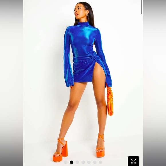 SOLADO | Skirts | Solado Open Back Long Sleeve Bodysuit Split Hem Skirt |  Poshmark